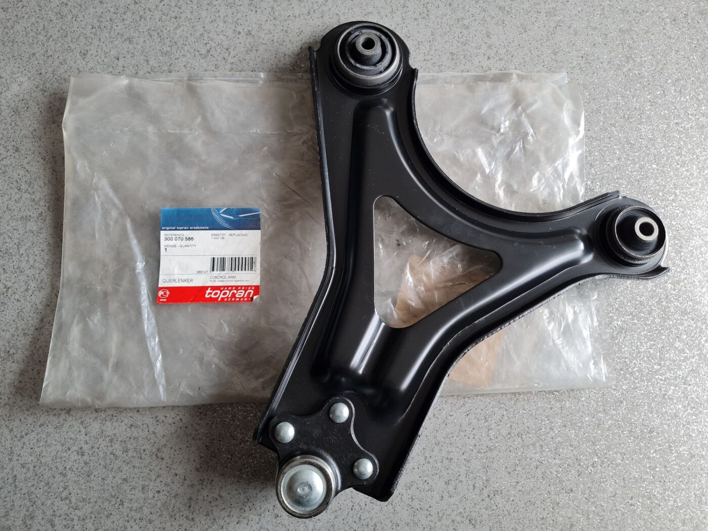 Priekšējas piekares svira priekš 2 Priekšējas piekares svira priekš