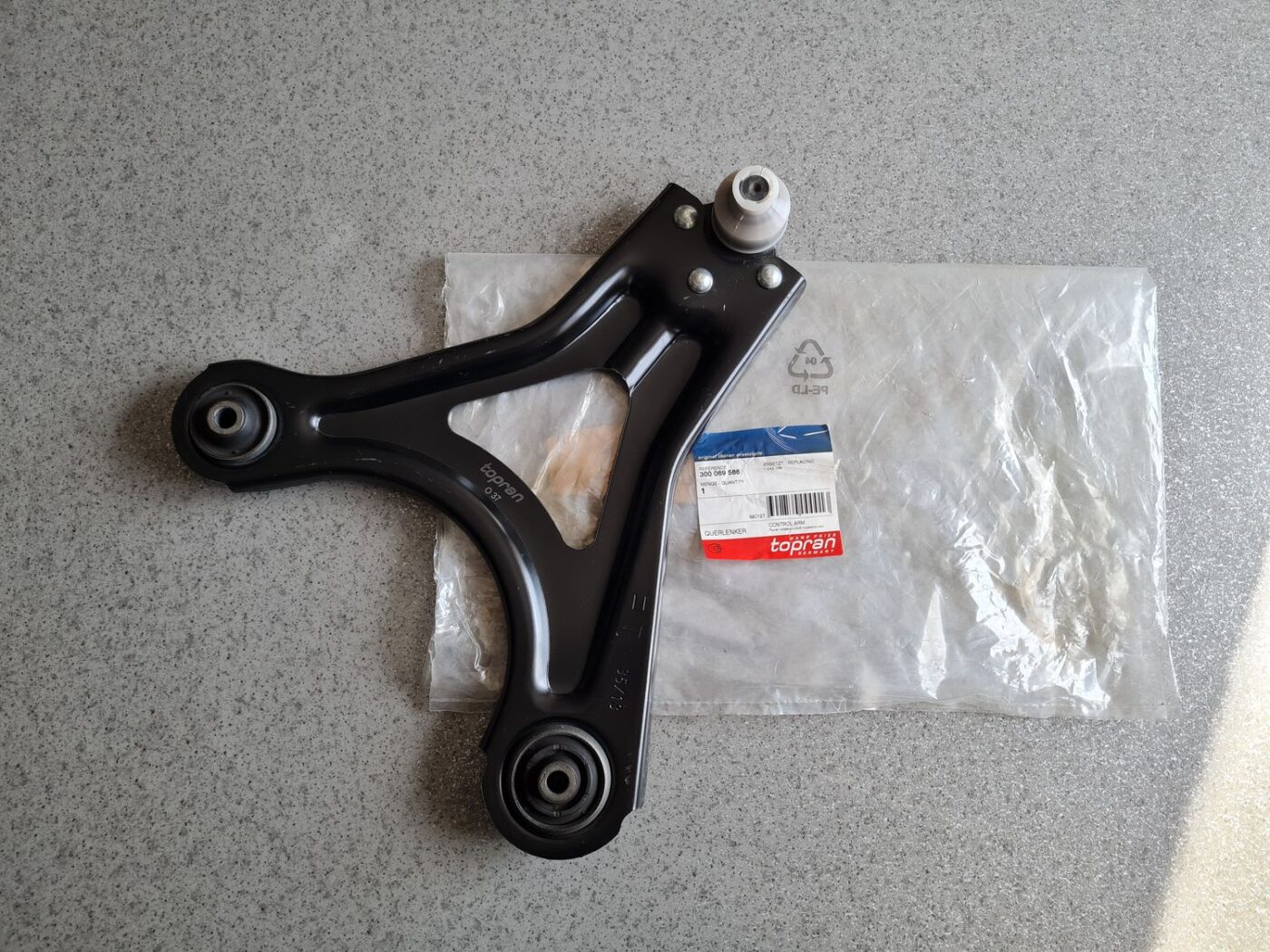 Priekšējas piekares svira priekš 1 Priekšējas piekares svira priekš