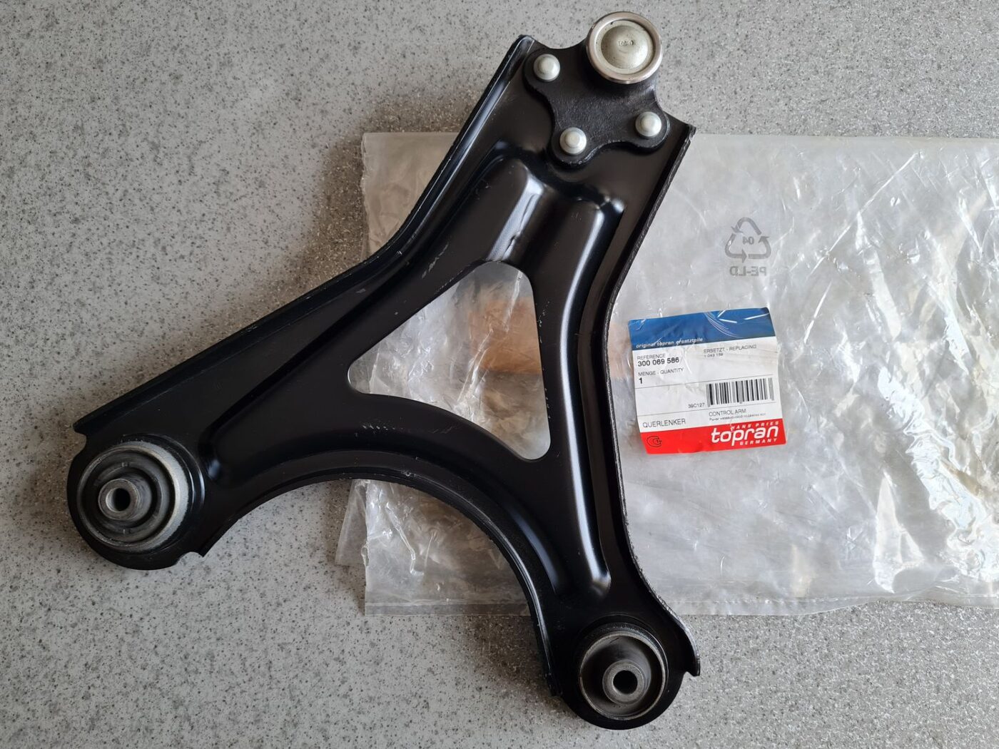 Priekšējas piekares svira priekš 2 Priekšējas piekares svira priekš