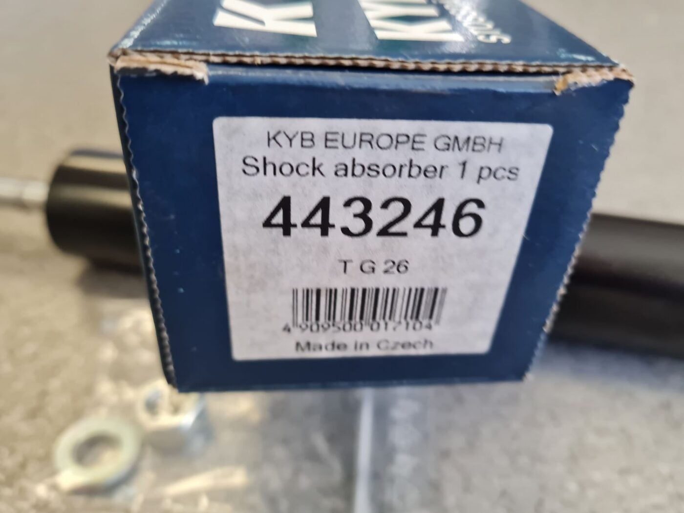 Aizmugurējais amortizators priekš 2 Aizmugurējais amortizators priekš