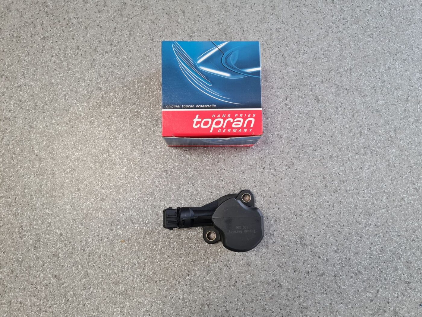 Atpakaļgaitas lukturu slēdzis priekš 2 Atpakaļgaitas lukturu slēdzis priekš