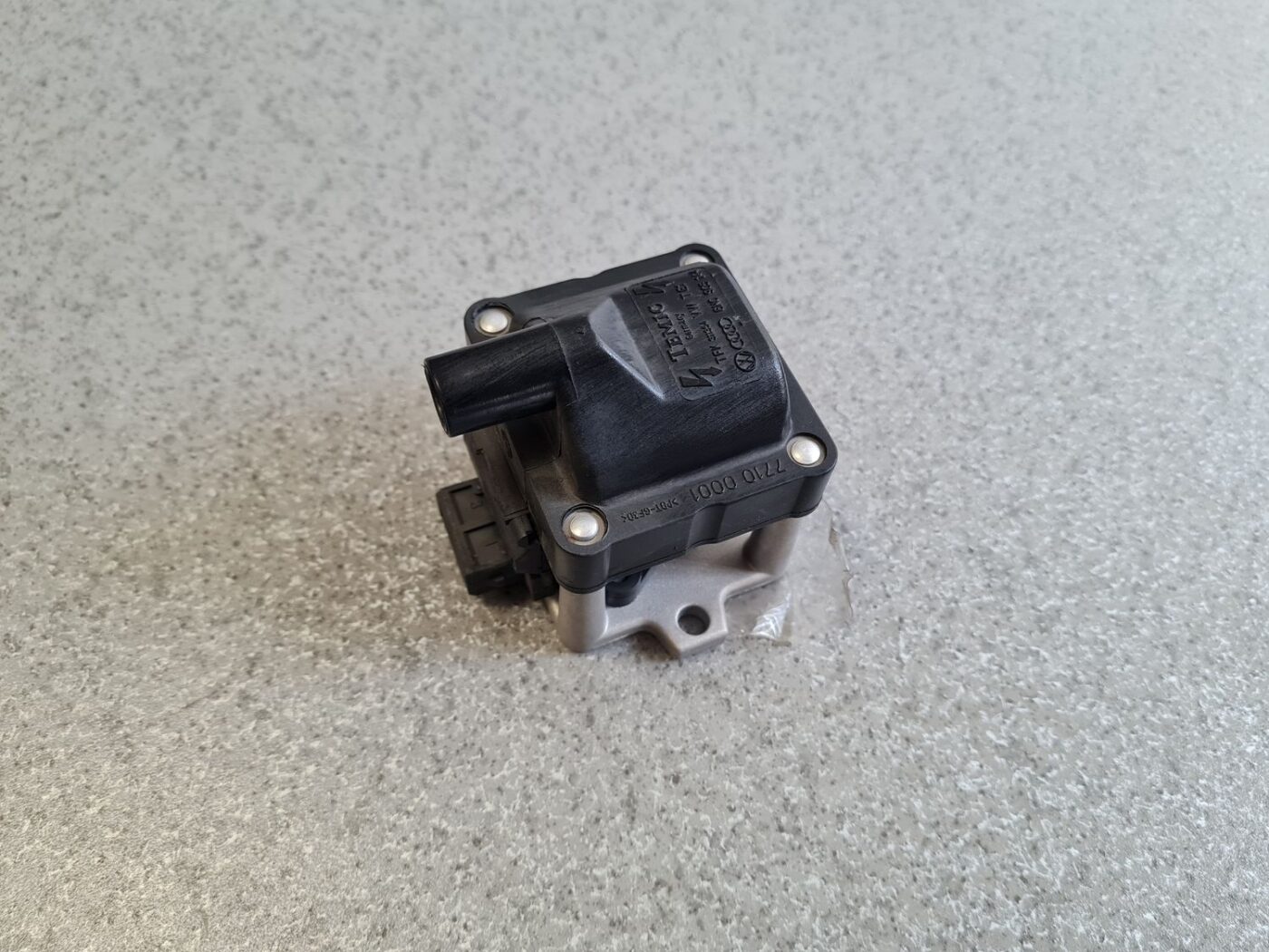 Augstsprieguma spole priekš 1 Augstsprieguma spole priekš