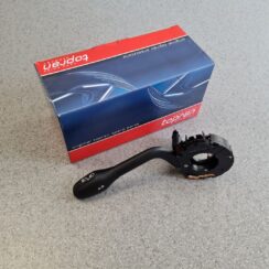 Pagrieziena rādītāju slēdzis priekš