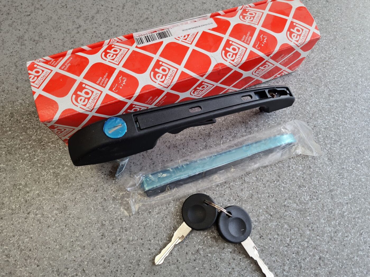 Priekšējāis labais durvju rokturis priekš 2 Priekšējāis labais durvju rokturis priekš