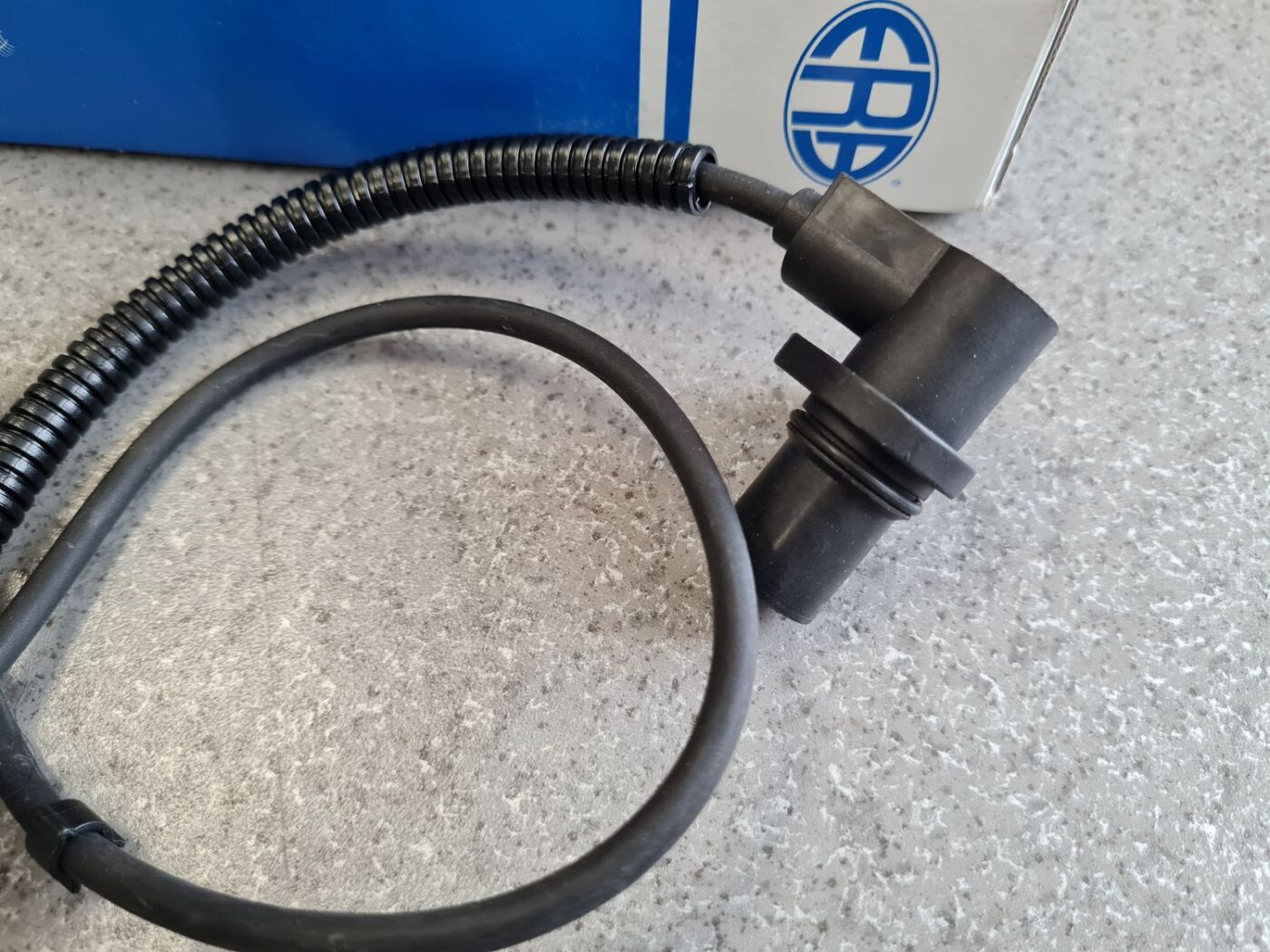 Kloķvārpstas devējs priekš 2 Kloķvārpstas devējs priekš