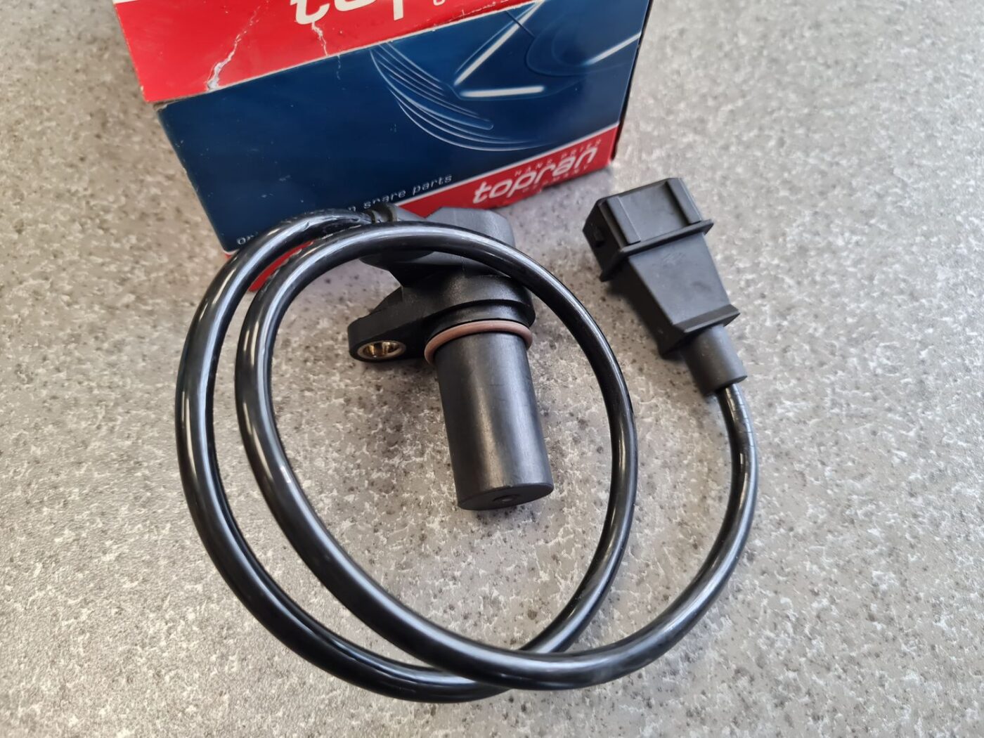 Kloķvārpstas devējs priekš 2 Kloķvārpstas devējs priekš