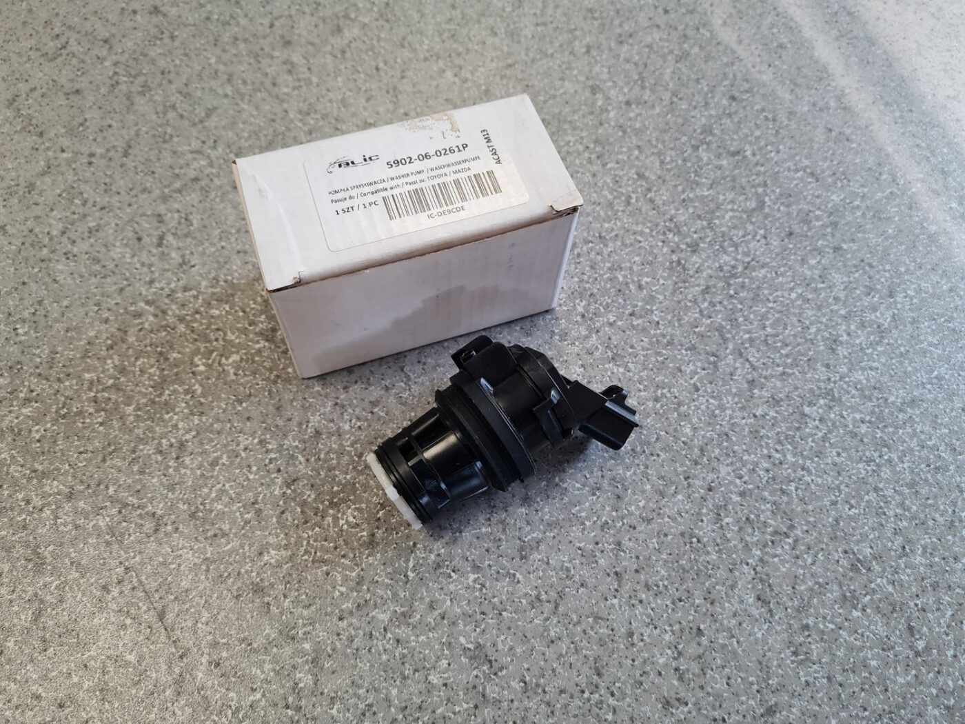 Mazgātāja šķidruma sūknis priekš 1 Mazgātāja šķidruma sūknis priekš