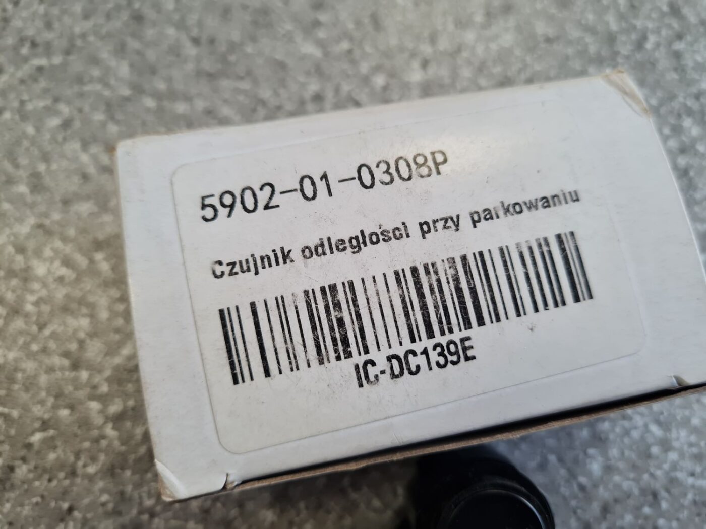 Parkošanās devējs priekš 3 Parkošanās devējs priekš