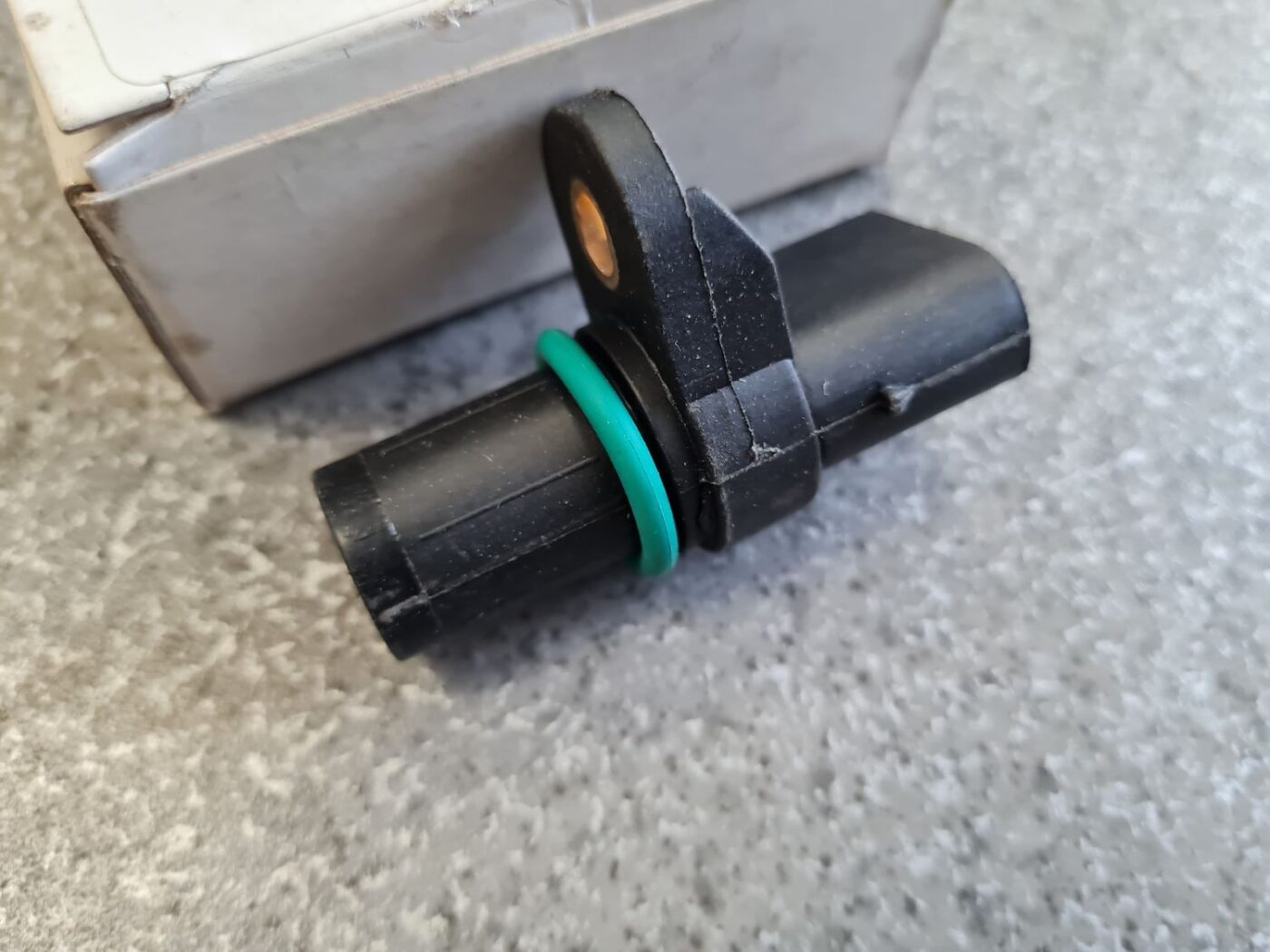 Sadales vārpstas devējs priekš 2 Sadales vārpstas devējs priekš