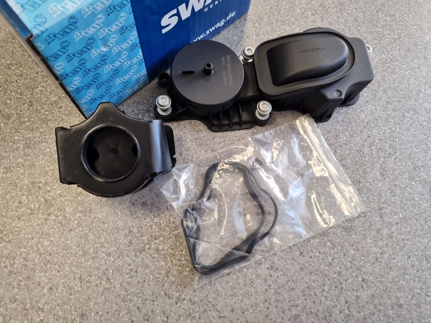 Kartera ventilācijas vārsts priekš 2 Kartera ventilācijas vārsts priekš