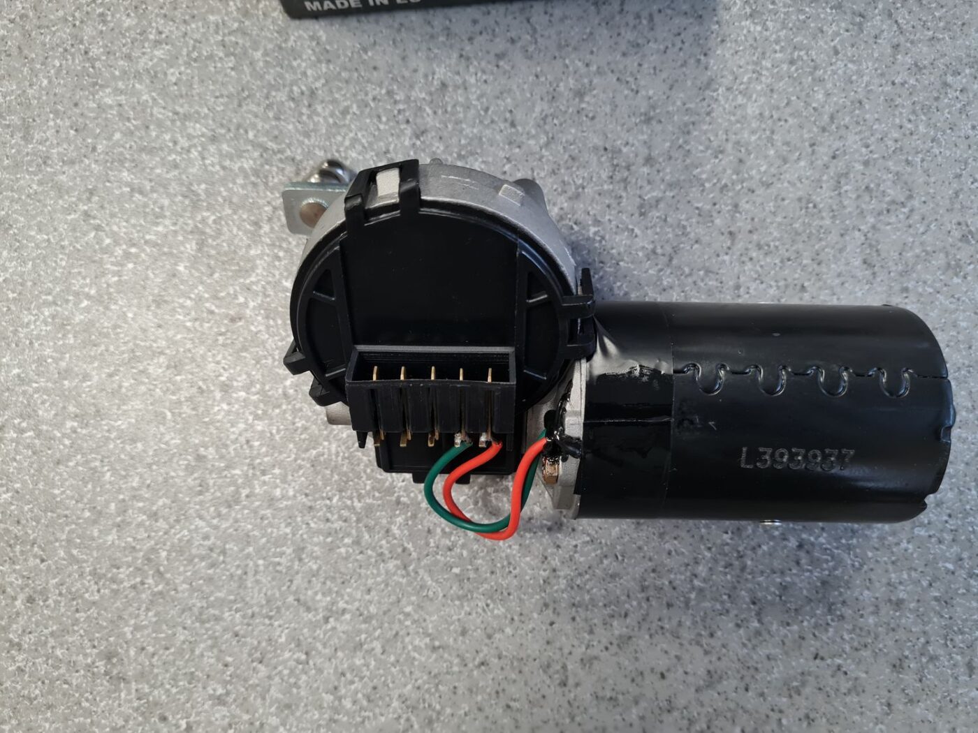 Vējstikla tīrītāja motors priekš 3 Vējstikla tīrītāja motors priekš