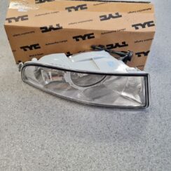 Miglas lukturis priekšā labajā pusē priekš