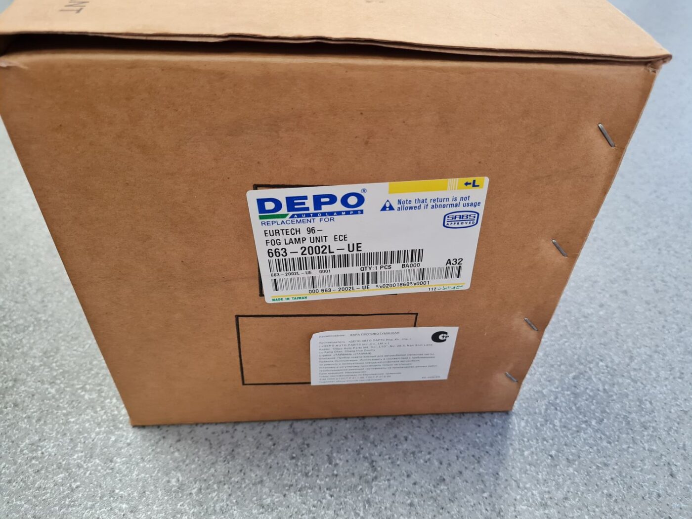 Miglas lukturis priekšā pa kreisi priekš 3 Miglas lukturis priekšā pa kreisi priekš