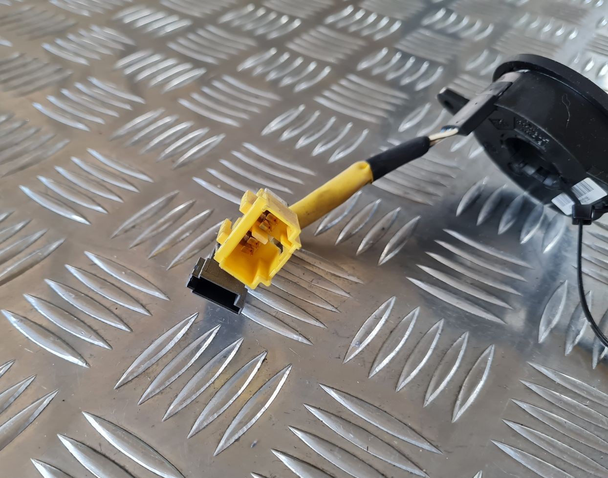 Drošības spilvena slīdgredzens priekš SAAB 9-5 1999 5 Drošības spilvena slīdgredzens priekš SAAB 9-5 1999