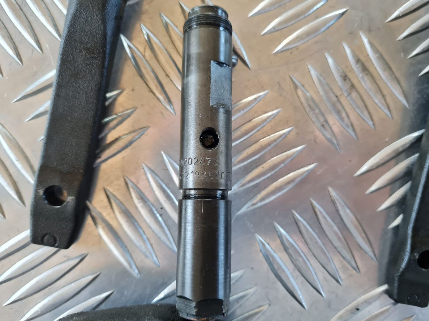 Degvielas smidzinātājs priekš SAAB 9-5 1999 3 Degvielas smidzinātājs priekš SAAB 9-5 1999