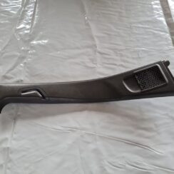 Vidējas salona statnes apdare priekš SAAB 9-5 1999