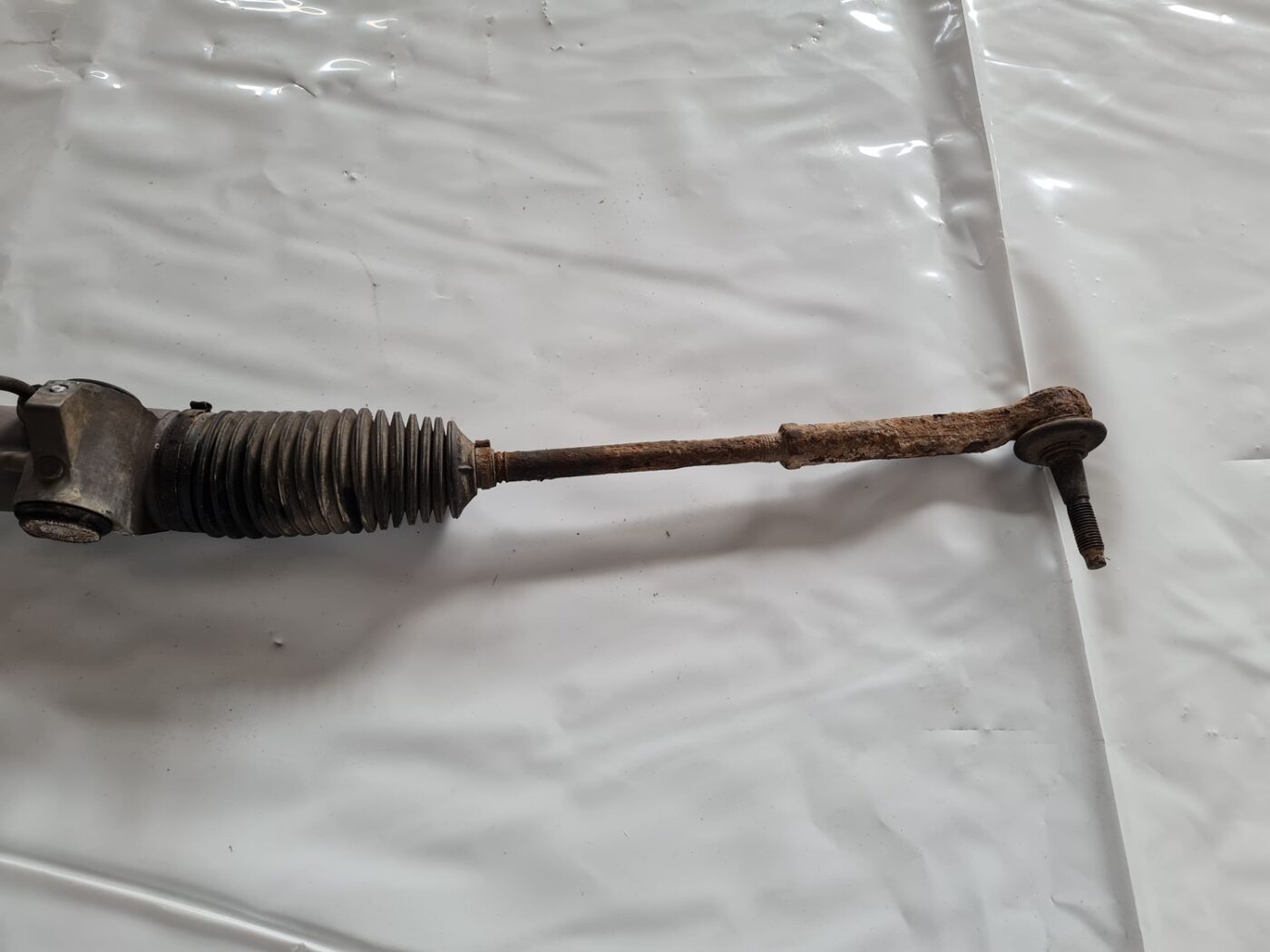 Stūres mehānisms priekš SAAB 9-5 1999 6 Stūres mehānisms priekš SAAB 9-5 1999