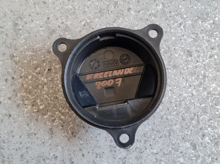 Salona plastmasa priekš LAND ROVER FREELANDER 2007