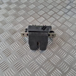 Bagāžnieka vāka slēdzene priekš SAAB 9-3 2009