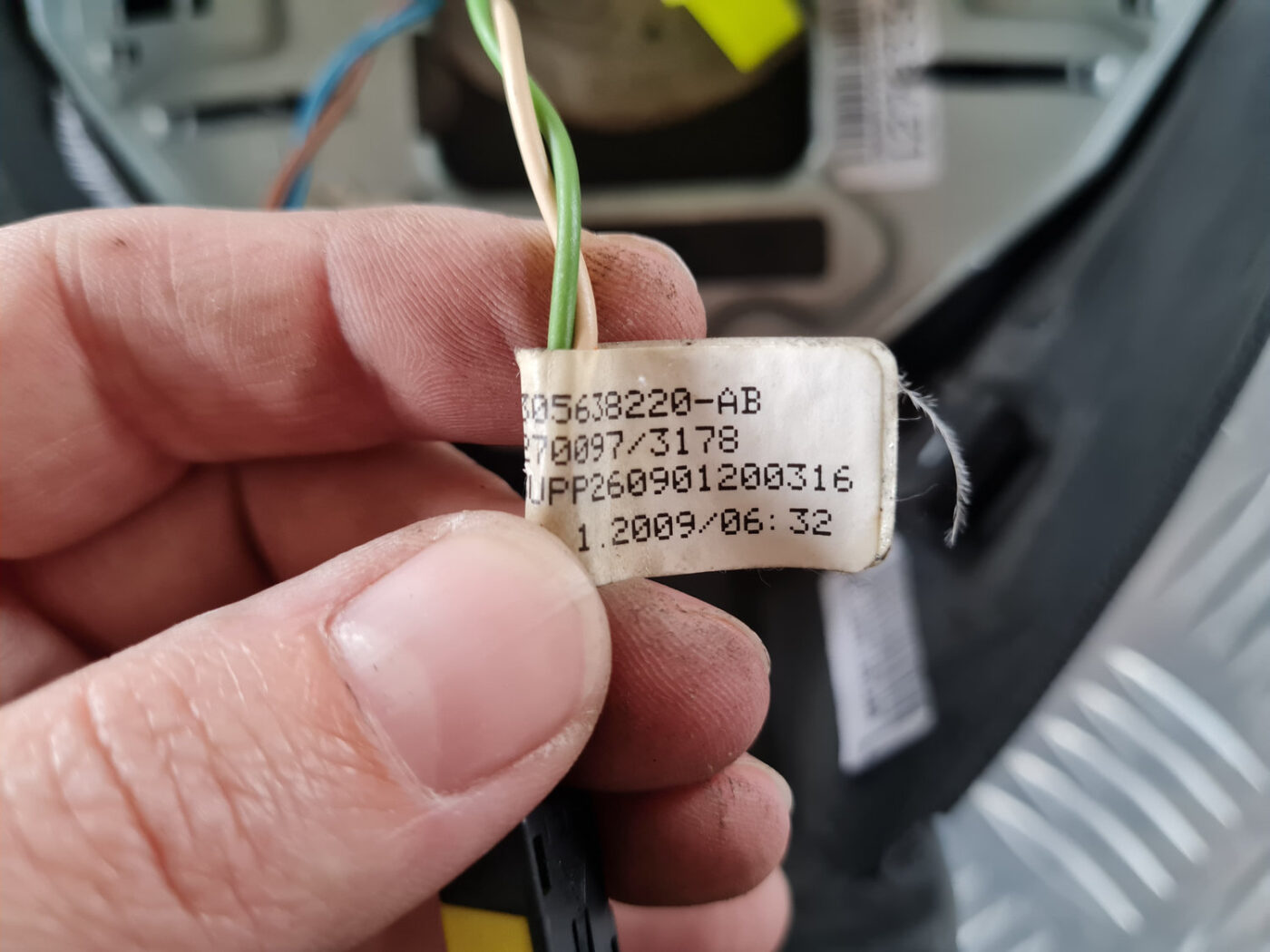 Stūre priekš SAAB 9-3 2009 10 Stūre priekš SAAB 9-3 2009