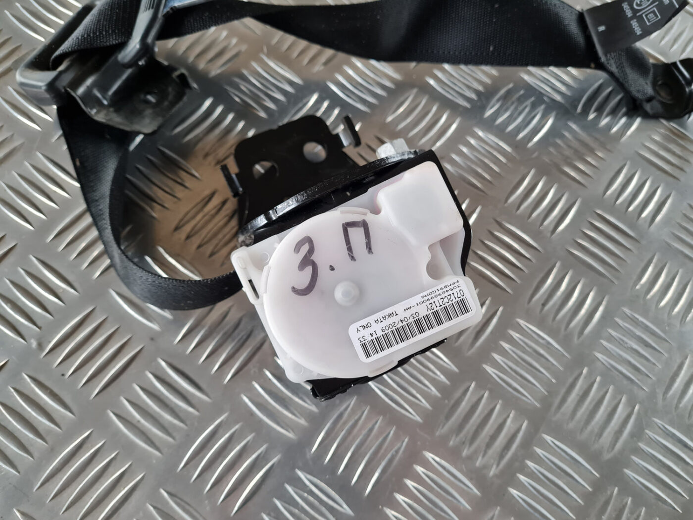 Aizmugurējā labā drošības josta priekš SAAB 9-3 2009 5 Aizmugurējā labā drošības josta priekš SAAB 9-3 2009