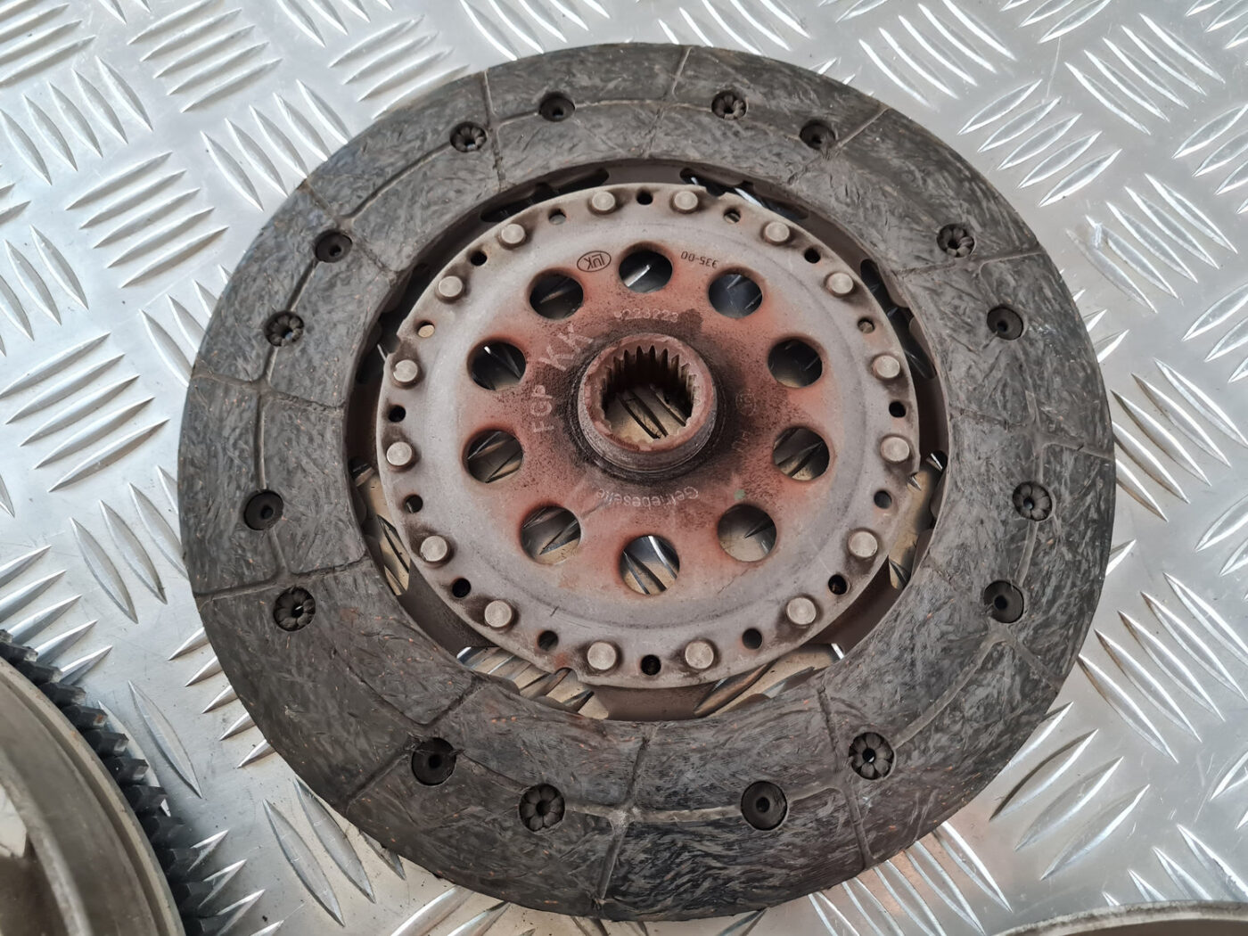 Sajūga komplekts priekš SAAB 9-3 2009 6 Sajūga komplekts priekš SAAB 9-3 2009