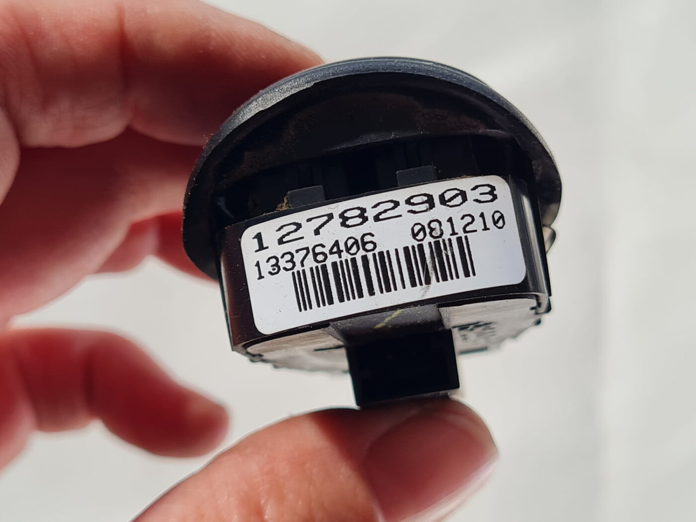 Spoguļa regulēšanas poga priekš SAAB 9-3 2009 4 Spoguļa regulēšanas poga priekš SAAB 9-3 2009