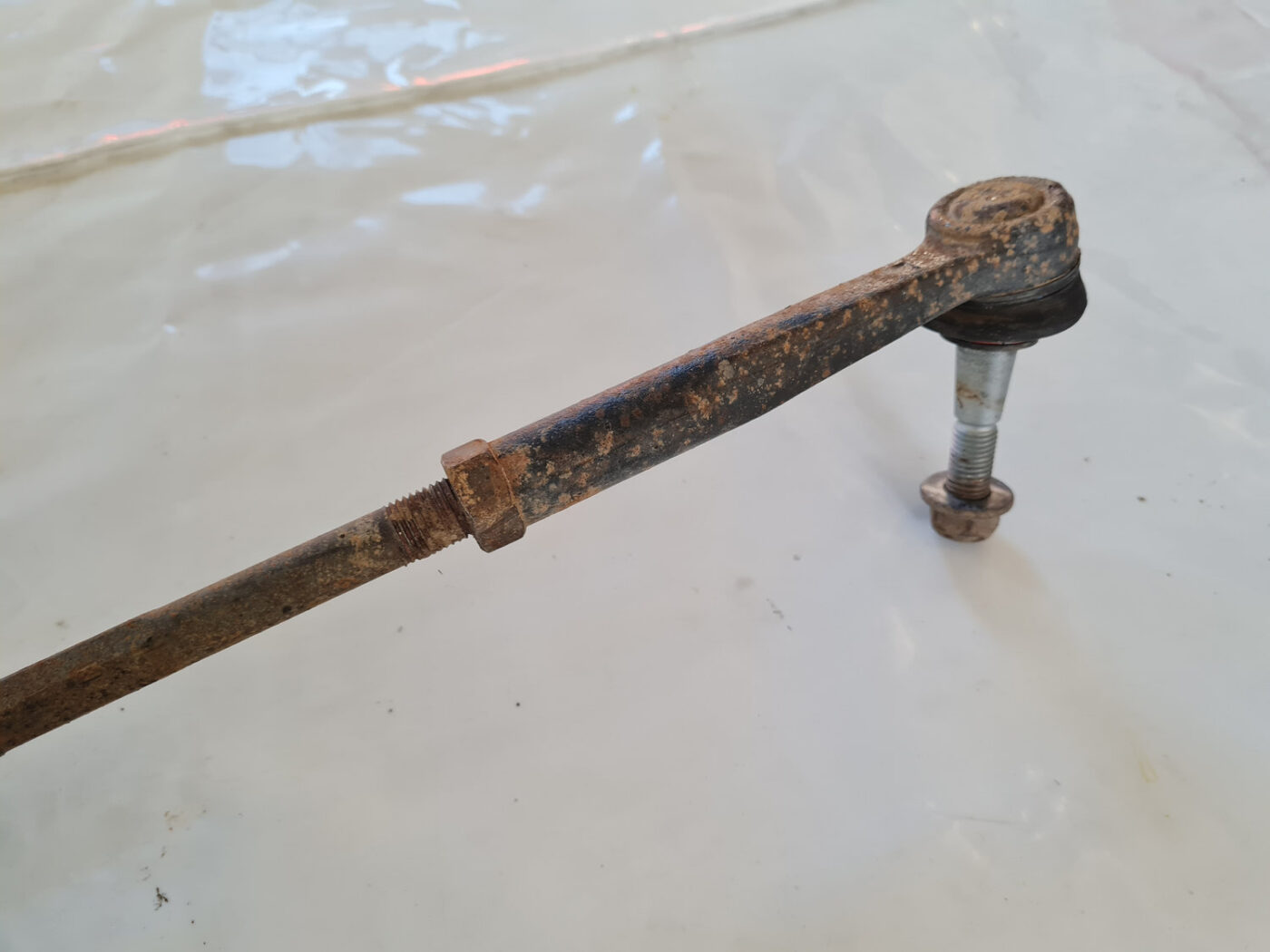 Stūres mehānisms priekš SAAB 9-3 2009 8 Stūres mehānisms priekš SAAB 9-3 2009