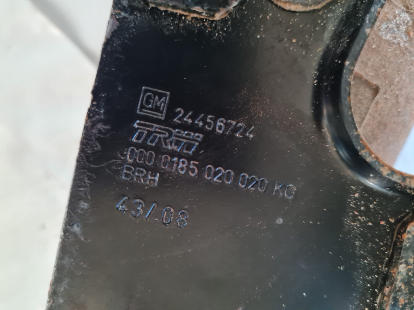 Stūres mehānisms priekš SAAB 9-3 2009 6 Stūres mehānisms priekš SAAB 9-3 2009