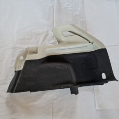 Bagāžnieka nodalījuma sānu apdare priekš SAAB 9-3 2009