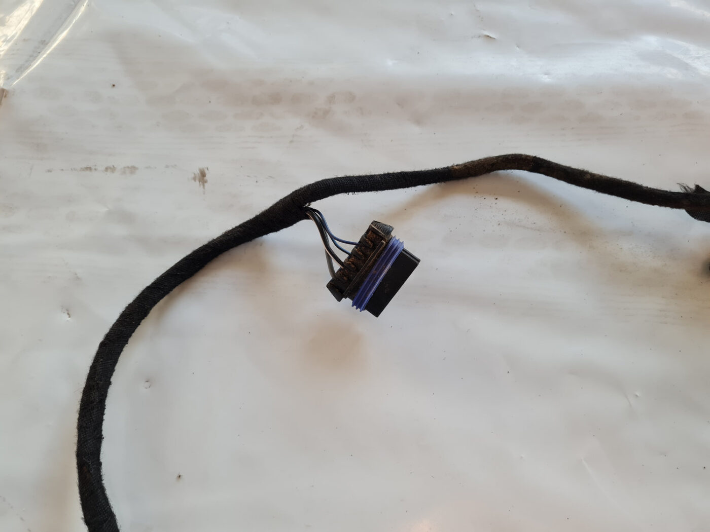 Degvielas tvertnes vadi priekš SAAB 9-3 2009 5 Degvielas tvertnes vadi priekš SAAB 9-3 2009