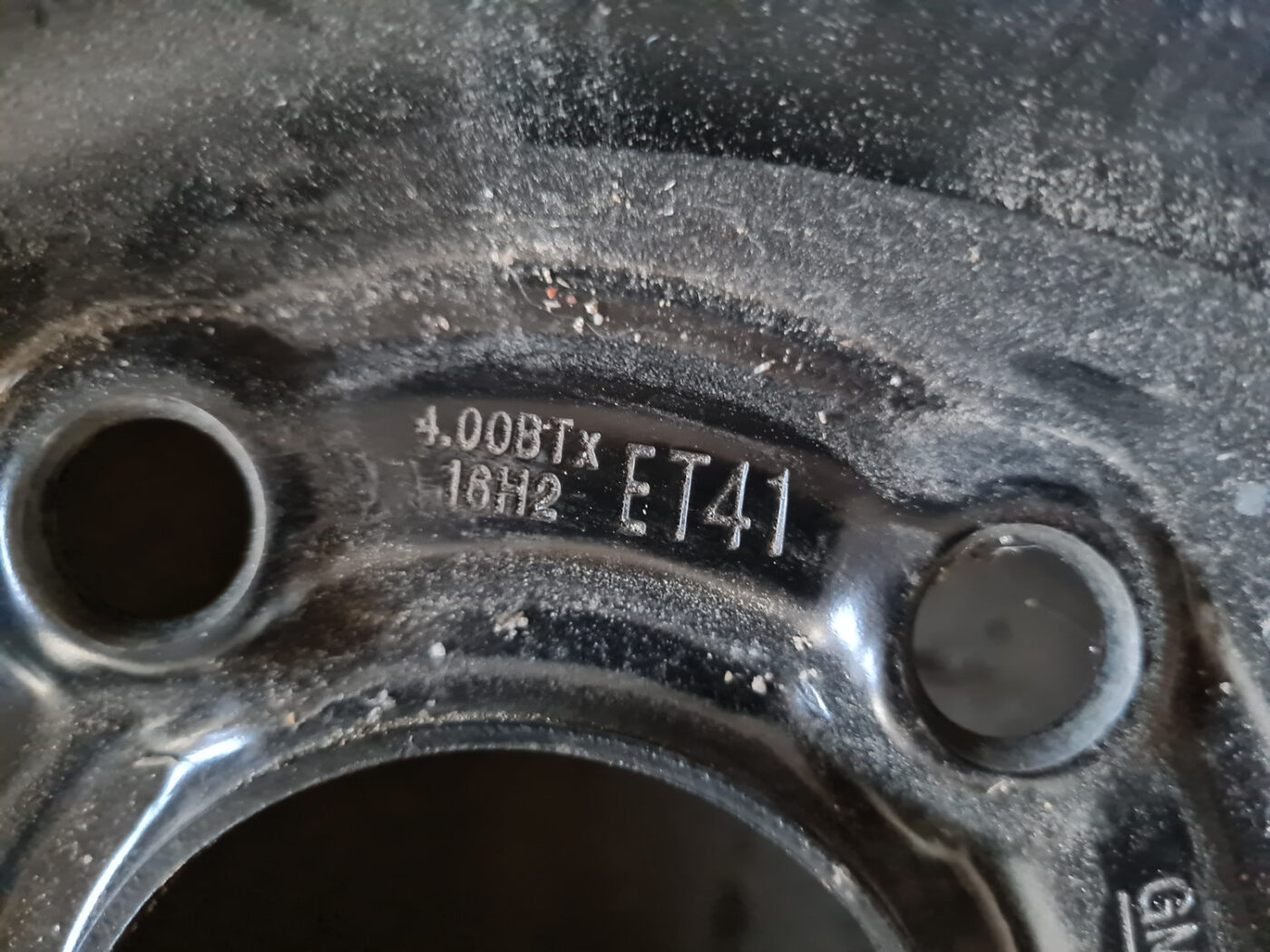 Rezerves ritenis priekš SAAB 9-3 2009 2 Rezerves ritenis priekš SAAB 9-3 2009