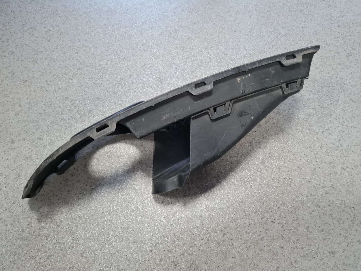 Miglas luktura reste, pa labi priekš VW POLO 2005 7 Miglas luktura reste, pa labi priekš VW POLO 2005