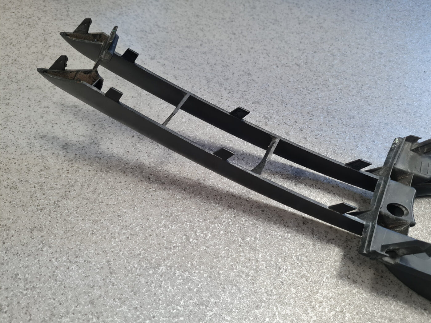 Miglas luktura reste, pa kreisi priekš AUDI A6 AVANT 2006 5 Miglas luktura reste, pa kreisi priekš AUDI A6 AVANT 2006