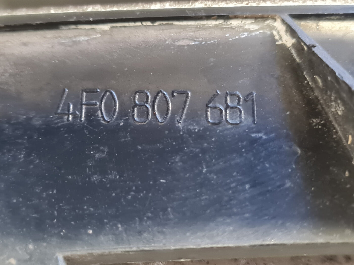 Miglas luktura reste, pa kreisi priekš AUDI A6 AVANT 2006 3 Miglas luktura reste, pa kreisi priekš AUDI A6 AVANT 2006