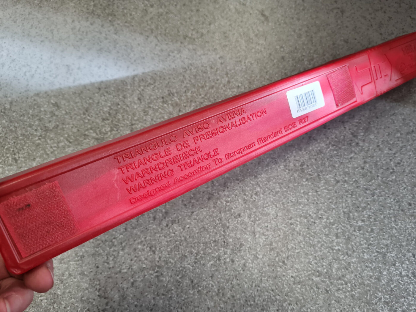 Brīdinājuma trīsstūris priekš MERCEDES BENZ E250 W212 2014 4 Brīdinājuma trīsstūris priekš MERCEDES BENZ E250 W212 2014