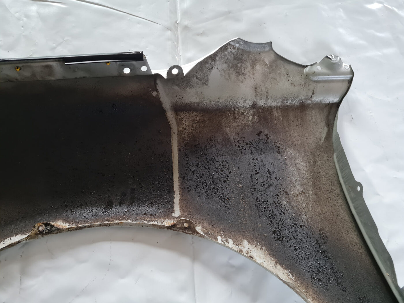 Priekšējais labais spārns priekš TOYOTA AVENSIS 2007 UNIVERSAL 4 Priekšējais labais spārns priekš TOYOTA AVENSIS 2007 UNIVERSAL