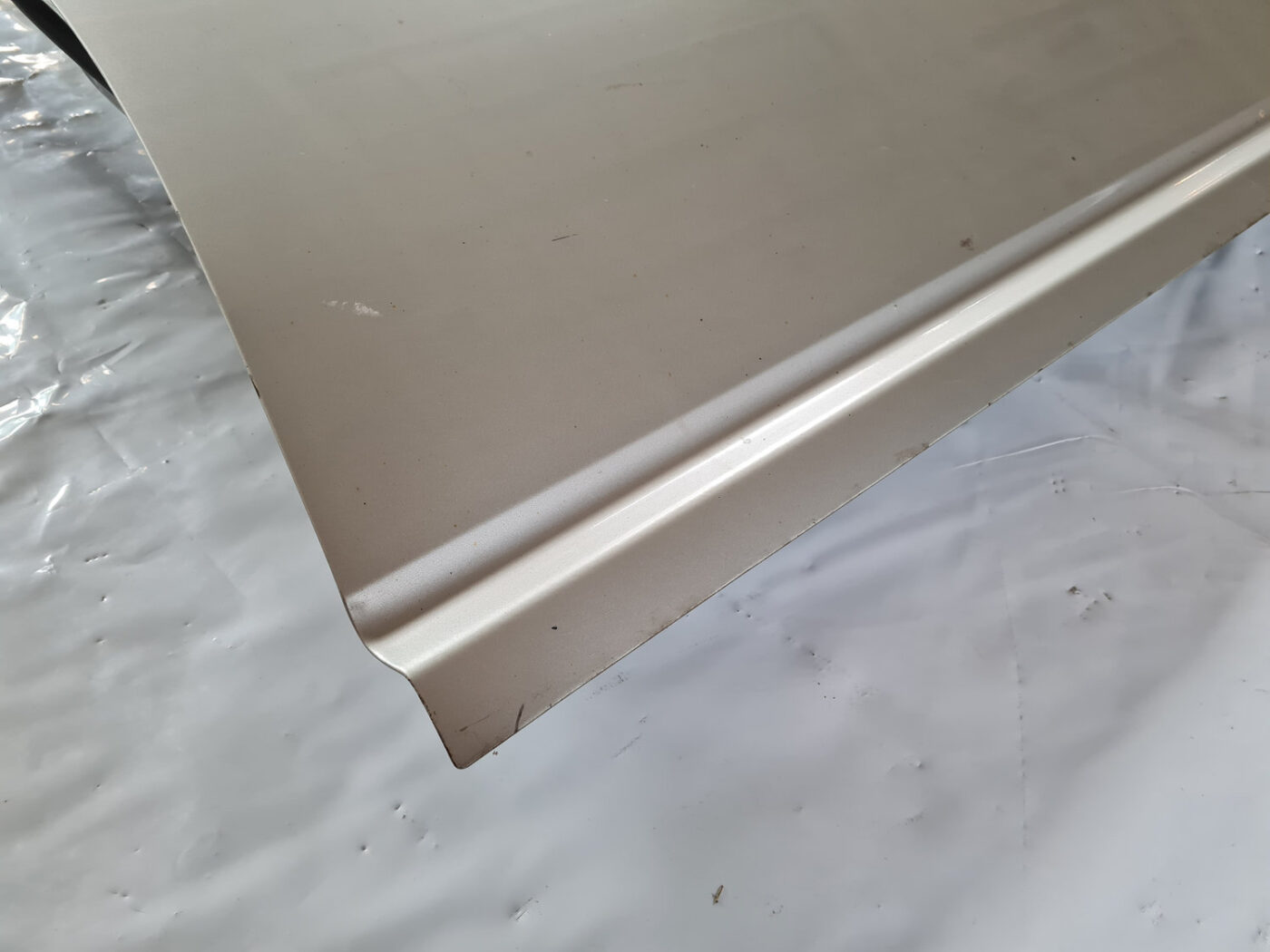 Priekšējās labās durvis priekš TOYOTA AVENSIS 2007 UNIVERSAL 15 Priekšējās labās durvis priekš TOYOTA AVENSIS 2007 UNIVERSAL