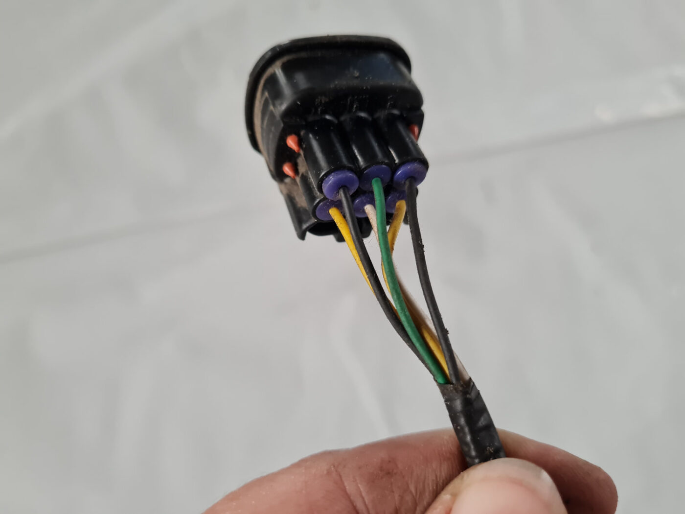 Citi auto elektroinstalācijas vadi priekš TOYOTA AVENSIS 2007 UNIVERSAL 2 Citi auto elektroinstalācijas vadi priekš TOYOTA AVENSIS 2007 UNIVERSAL