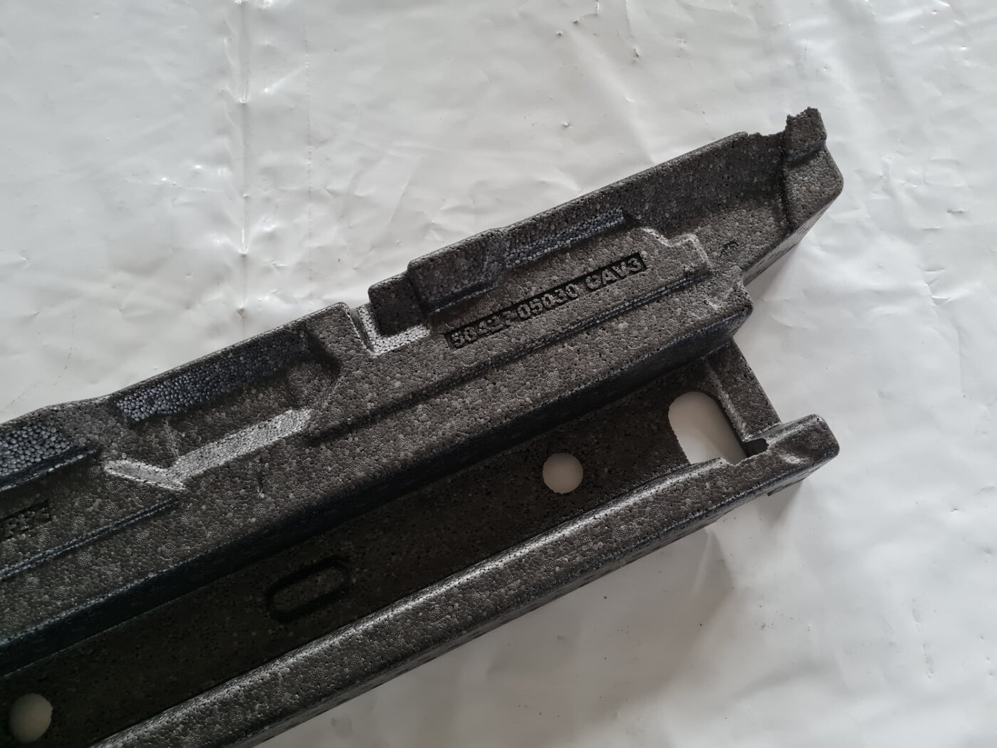 Bagāžnieka nodalījuma putuplasts priekš TOYOTA AVENSIS 2007 UNIVERSAL 8 Bagāžnieka nodalījuma putuplasts priekš TOYOTA AVENSIS 2007 UNIVERSAL