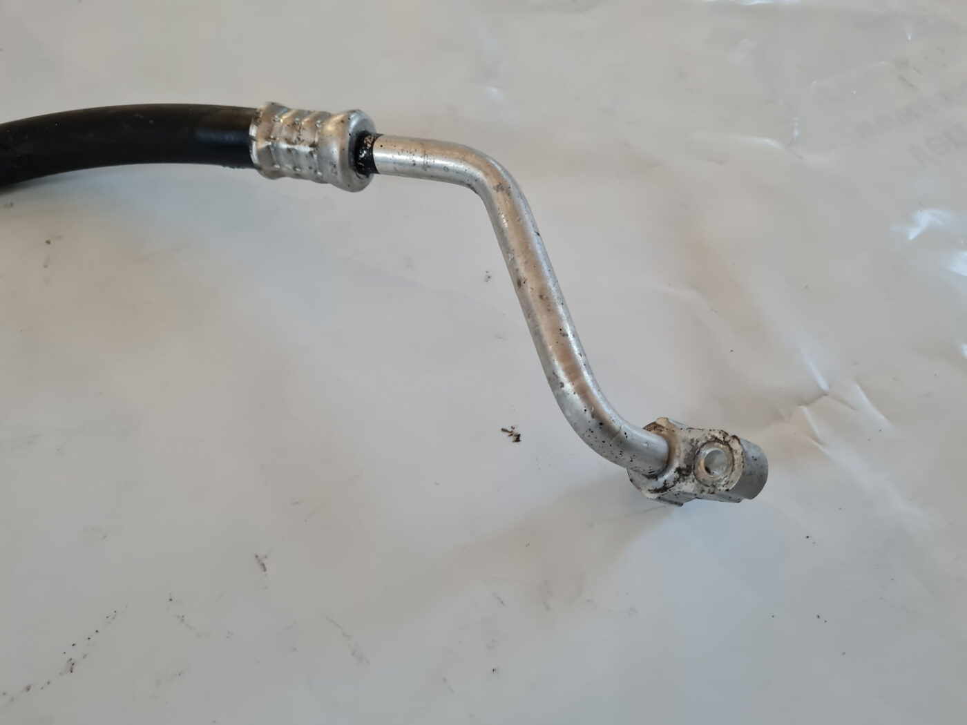 Gaisa kondicioniera caurule priekš TOYOTA AVENSIS 2007 UNIVERSAL 2 Gaisa kondicioniera caurule priekš TOYOTA AVENSIS 2007 UNIVERSAL