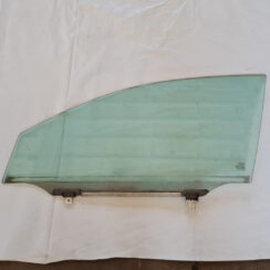 Priekšējo kreiso durvju stikls priekš TOYOTA AVENSIS 2007 UNIVERSAL