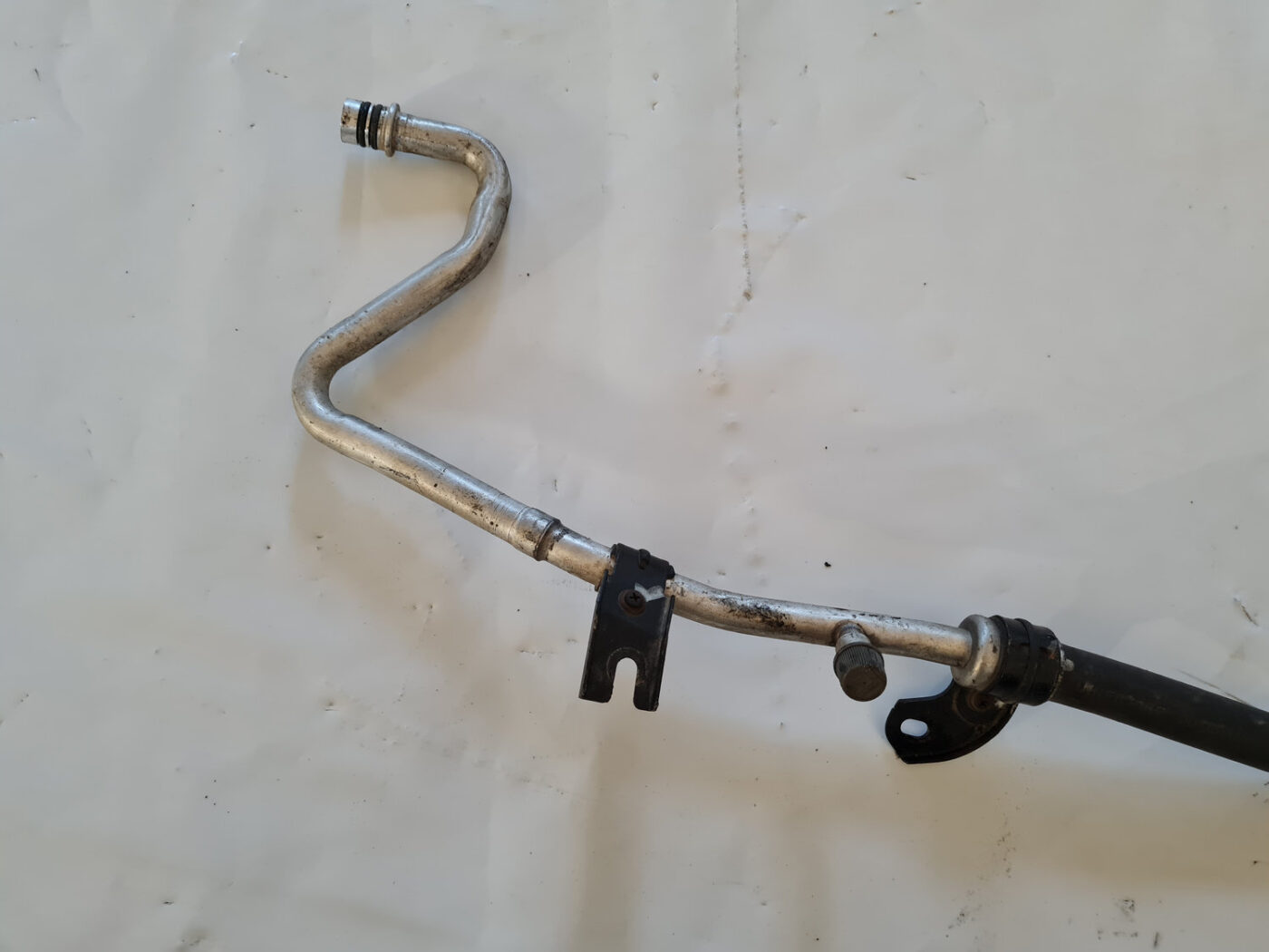 Gaisa kondicioniera caurule priekš TOYOTA AVENSIS 2007 UNIVERSAL 2 Gaisa kondicioniera caurule priekš TOYOTA AVENSIS 2007 UNIVERSAL