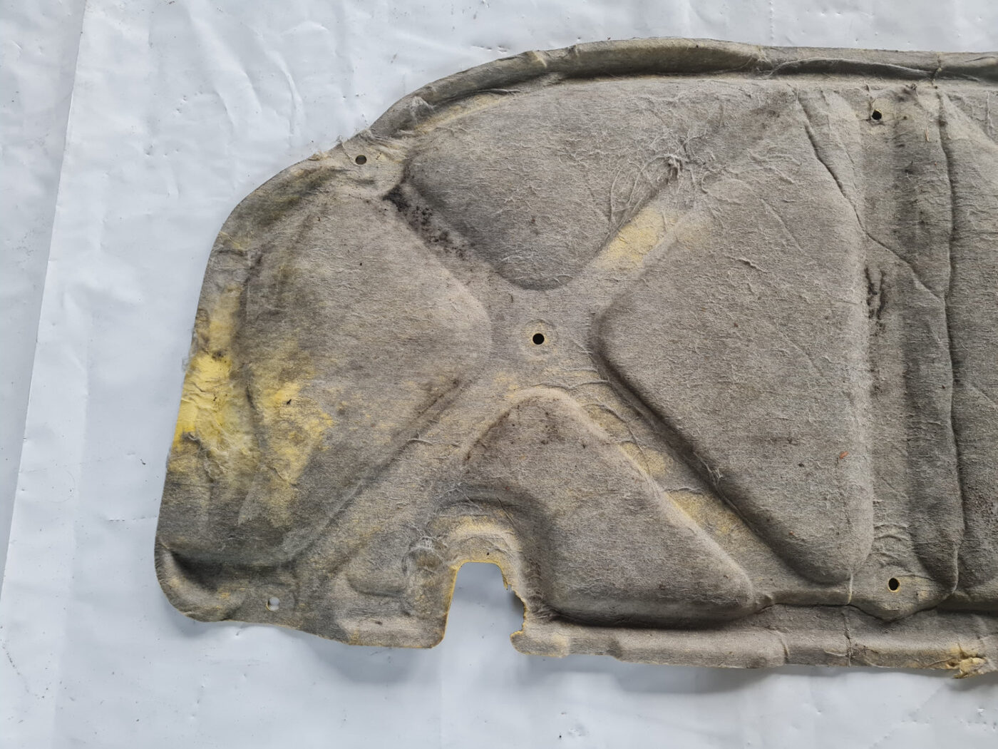 Pārsega trokšņa izolācija priekš TOYOTA AVENSIS 2007 UNIVERSAL 4 Pārsega trokšņa izolācija priekš TOYOTA AVENSIS 2007 UNIVERSAL