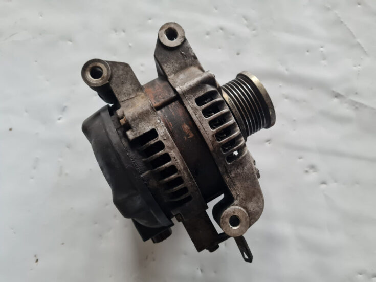 Ģenerators priekš TOYOTA AVENSIS 2007 UNIVERSAL