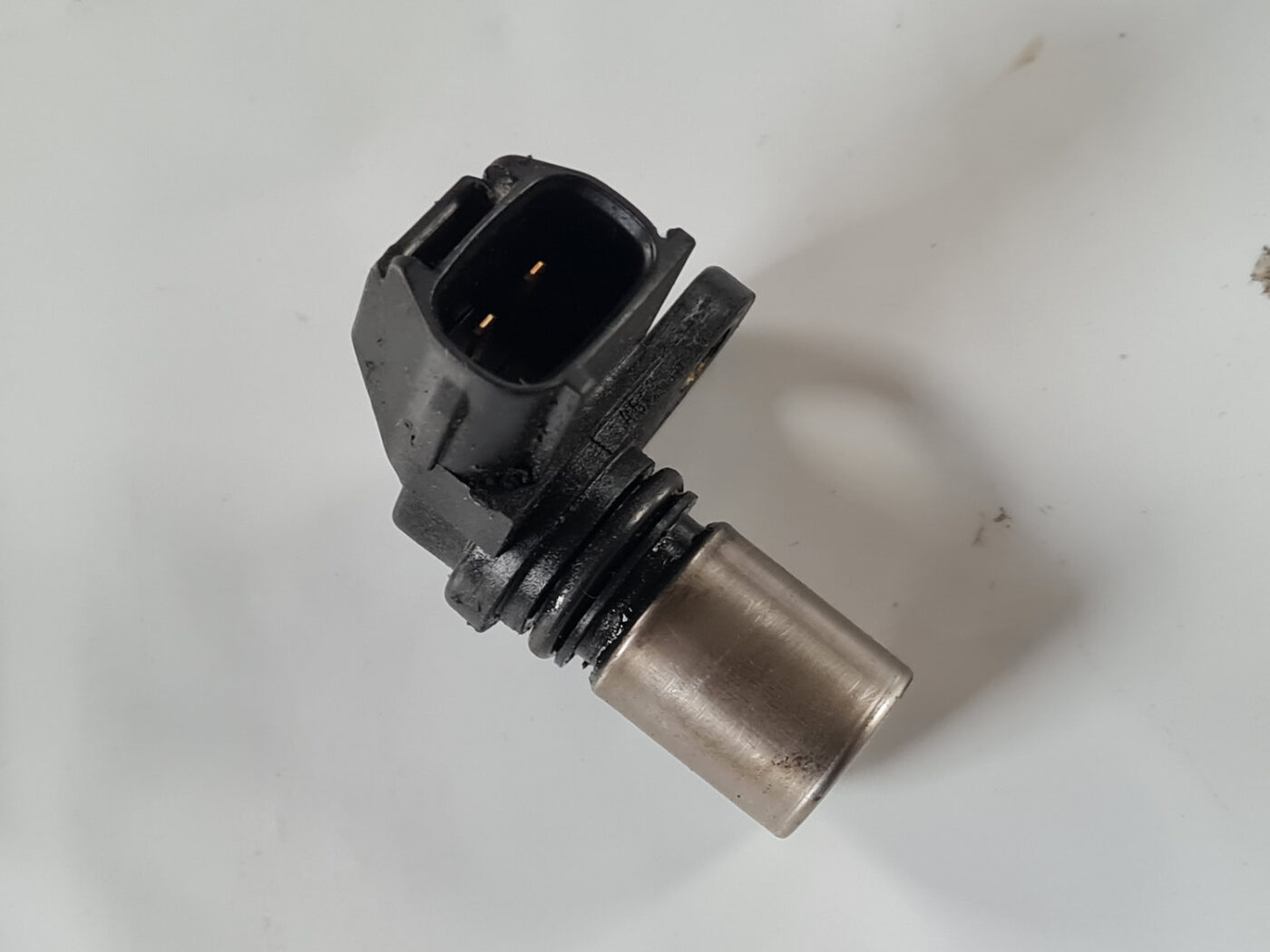 Sadales vārpstas devējs priekš TOYOTA AVENSIS 2007 UNIVERSAL 4 Sadales vārpstas devējs priekš TOYOTA AVENSIS 2007 UNIVERSAL