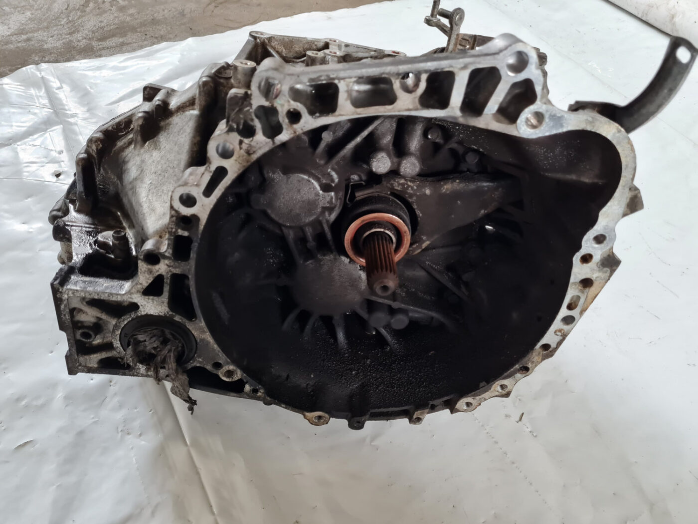 Mehāniska pārnesumkārba priekš TOYOTA AVENSIS 2007 UNIVERSAL 2 Mehāniska pārnesumkārba priekš TOYOTA AVENSIS 2007 UNIVERSAL