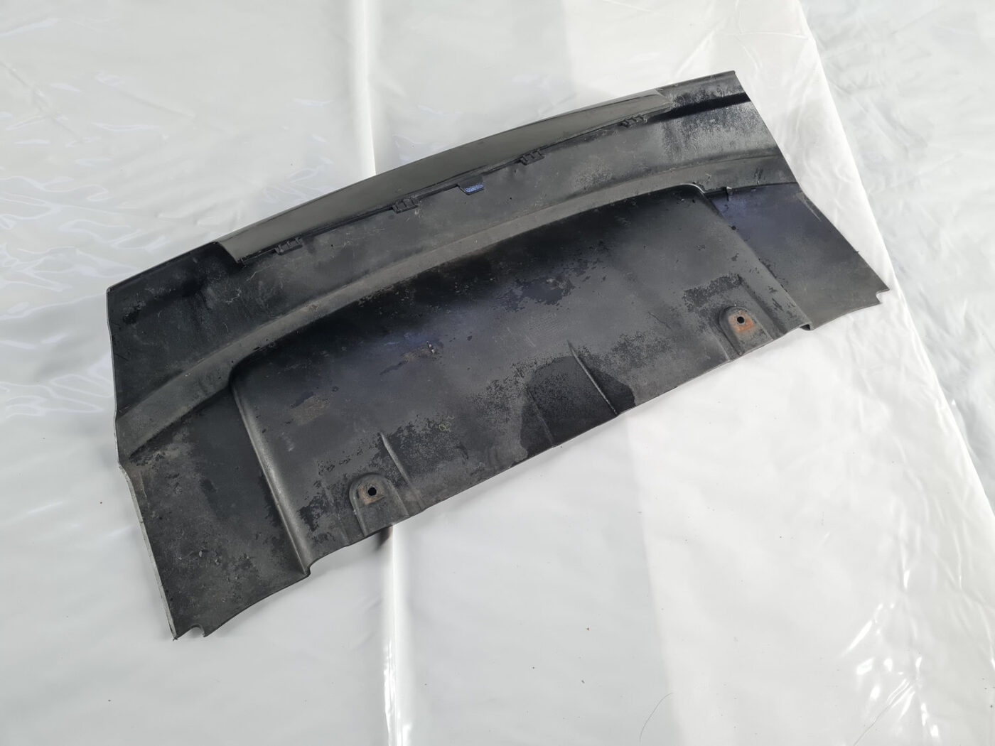 Priekšēja bufera uzlika priekš LAND ROVER EVOQUE 2012-2019 10 Priekšēja bufera uzlika priekš LAND ROVER EVOQUE 2012-2019