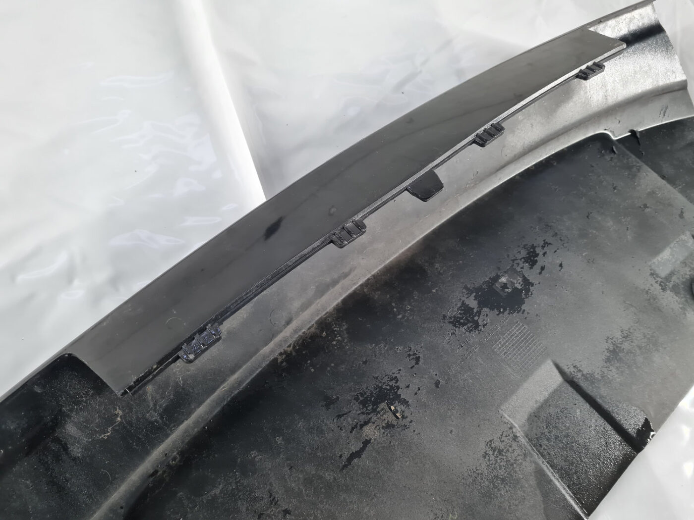 Priekšēja bufera uzlika priekš LAND ROVER EVOQUE 2012-2019 9 Priekšēja bufera uzlika priekš LAND ROVER EVOQUE 2012-2019