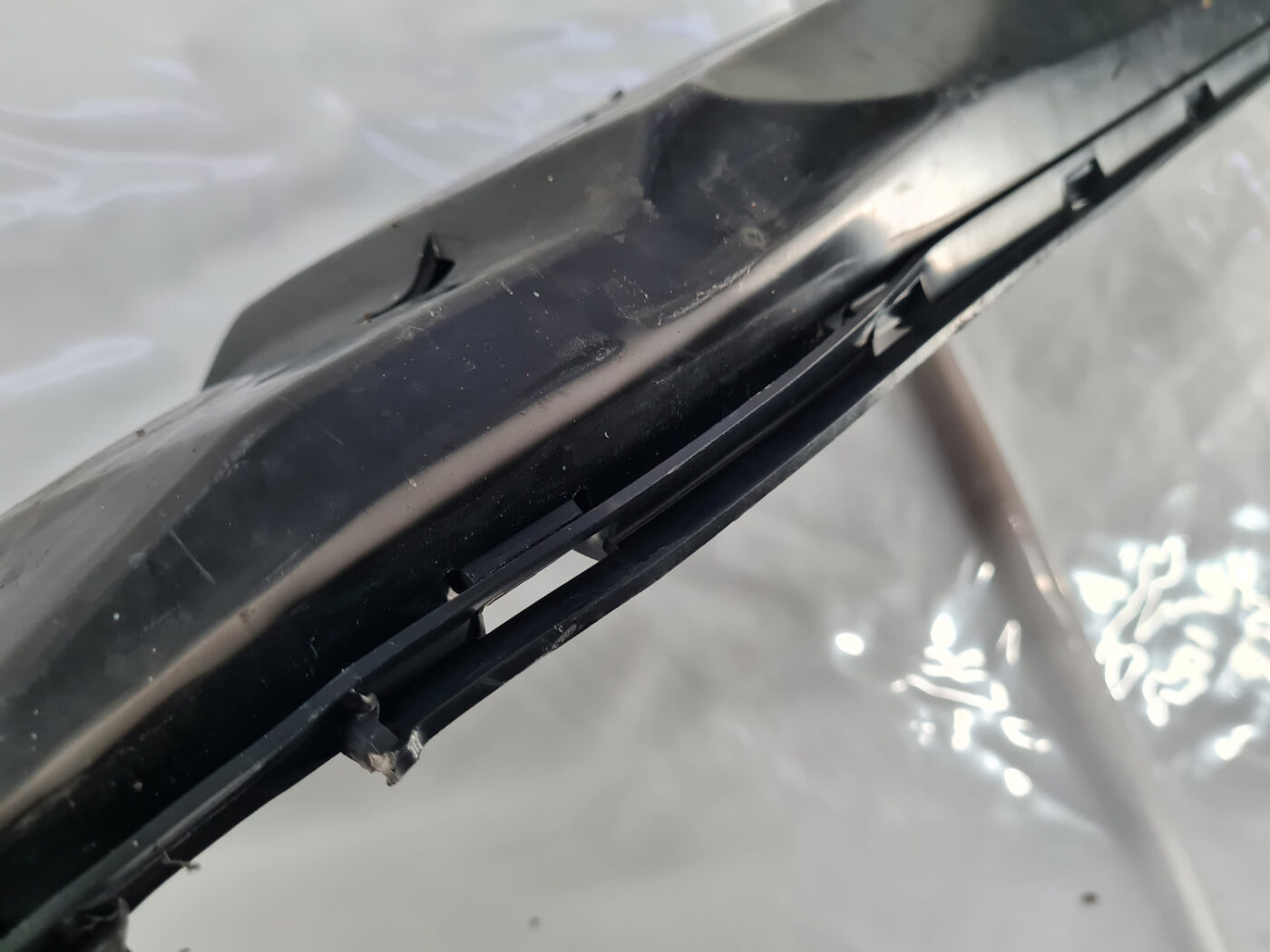 Priekšējā bufera amortizators priekš VOLVO S40 2004 Black 5 Priekšējā bufera amortizators priekš VOLVO S40 2004 Black